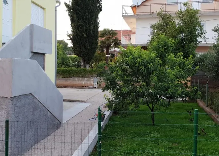 Milutin 公寓 布罗达里卡